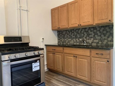 107 Baldwin Ave unit 2R, Jersey City, NJ 07306 - photo 5