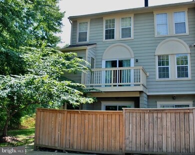 2 Alpen Green Ct unit 19, Burtonsville, MD 20866 - photo 2