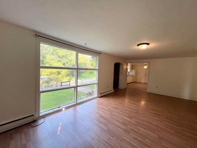 54 Parker St, Plymouth, NH 03264 - photo 6