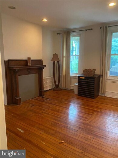 516 W Queen Ln unit 1, Philadelphia, PA 19144 - photo 6