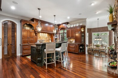 992 Sylvan Cir, Naperville, IL 60540 - photo 4