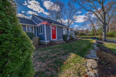 170 Cowesett Ave, West Warwick, RI 02893 - photo 4