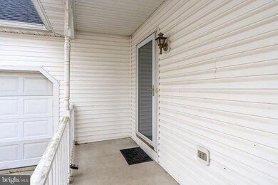 8 Bromley Ct, Atco, NJ 08004 - photo 3