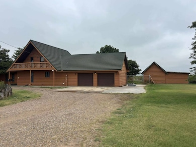 3077 Moore Rd, Guymon, OK 73942 - photo 3