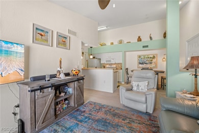 4149 Residence Dr unit 824, Fort Myers, FL 33901 - photo 6