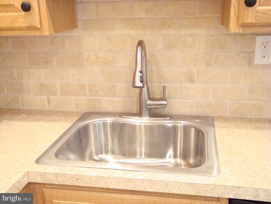 630 Featherbed Ln, Garnet Valley, PA 19060 - photo 7