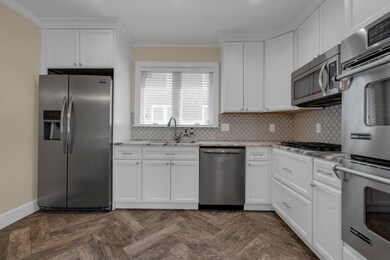 184 William St unit 1, Stoneham, MA 02180 - photo 3