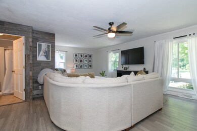 8095 N 2000 Rd E, Downs, IL 61736 - photo 5