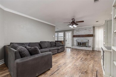 2812 W Day St, Denison, TX 75020 - photo 5