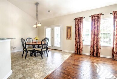 1608 Beleek Ridge Ln, Clover, SC 29710 - photo 7