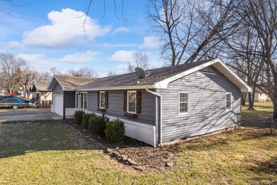 208 W Park St, Nixa, MO 65714 - photo 3