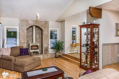 3610 Spinnaker Dr Anchorage AK-large-008