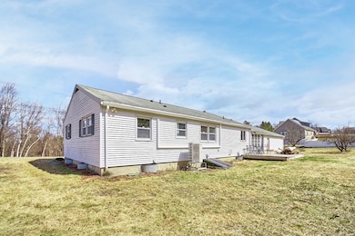 60 Overlook Rd, Westminster, MA 01473 - photo 2