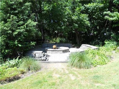 Yard/Garden koi pond