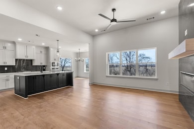 1050 Whistler St, Centerton, AR 72719 - photo 7