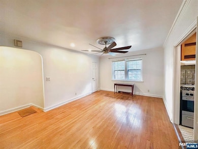 185 E Palisade Ave unit A4B, Englewood, NJ 07631 - photo 4