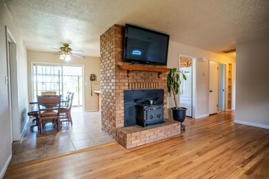 2101 Deerfield Ave, Redding, CA 96002 - photo 6