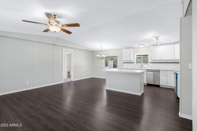 1110 W Manzanita St-6