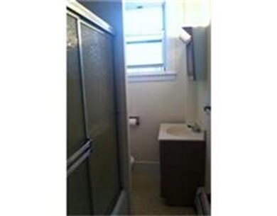 14 Willow St unit 4, Foxboro, MA 02035 - photo 3