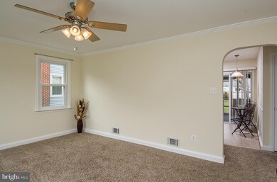 216 Kenwood Rd, Pasadena, MD 21122 - photo 5