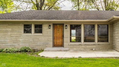 5861 S 100 W, Fountaintown, IN 46130 - photo 2