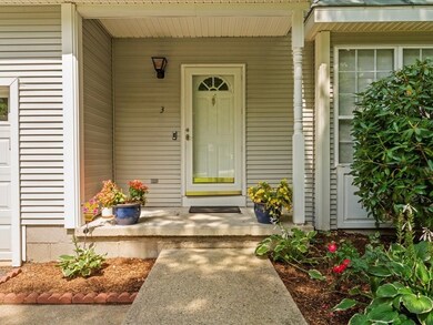 3 Farrington St, Foxboro, MA 02035 - photo 4