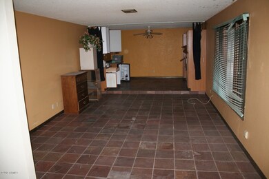 Family Room-Formal Dining