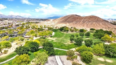 Fabulous Location by Exploration Peak Park