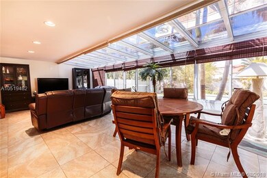 Another view of the sunroom.