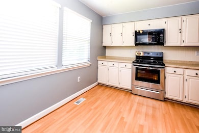 5210 Vienna Dr, Clinton, MD 20735 - photo 6