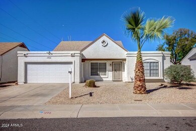1208 E Wickieup Ln, Phoenix, AZ 85024 - photo 2
