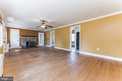 716 S Towamencin Ave, Lansdale, PA 19446 - photo 6