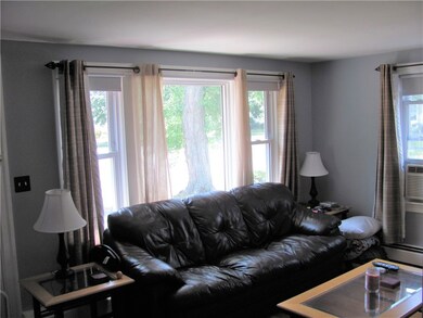 44 Novelty Rd, Warwick, RI 02889 - photo 4