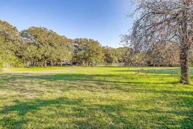 6913 Resivor Rd, Joshua, TX 76058 - photo 5