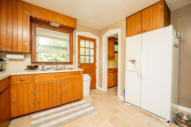 1116 n 6th st-20