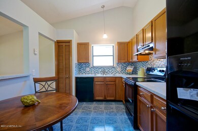 3931 Distant Moon Ct, Jacksonville, FL 32210 - photo 7