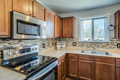 Neutral Tile Backsplash