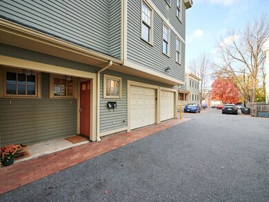 384 Washington St unit J, Somerville, MA 02143 - photo 3