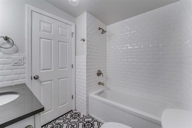 394 1st St unit 4, Jersey City, NJ 07302 - photo 4