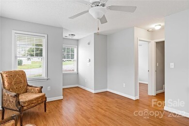 951 Barracuda Ave, Statesville, NC 28677 - photo 6