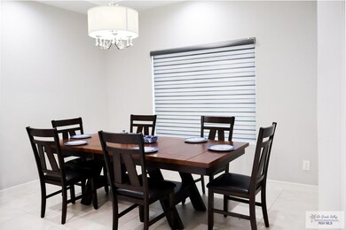 6912 Heritage Oaks Dr, Brownsville, TX 78526 - photo 2