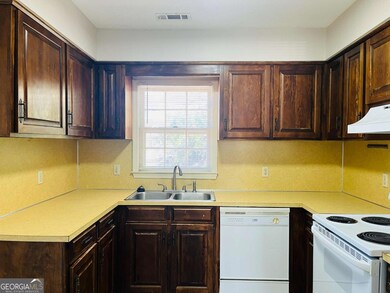 207 Harwell Ave unit A4, Lagrange, GA 30240 - photo 3