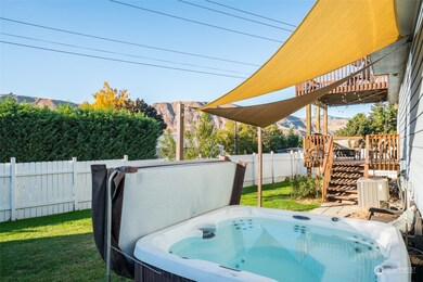 653 S Lawler Ave, East Wenatchee, WA 98802 - photo 4