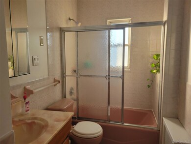 48-26 42nd St, Long Island City, NY 11104 - photo 5