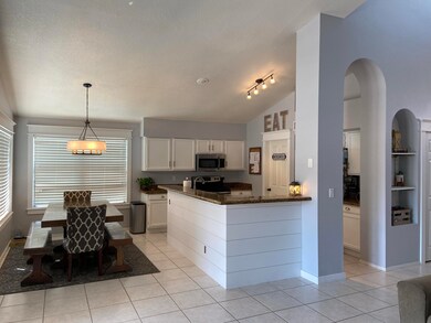 Listing_489197_Photo_2