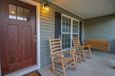 109 Doak St, Shelbyville, TN 37160 - photo 4