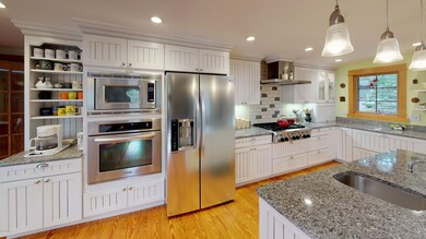 181 Conashaugh Trail, Milford, PA 18337 - photo 2