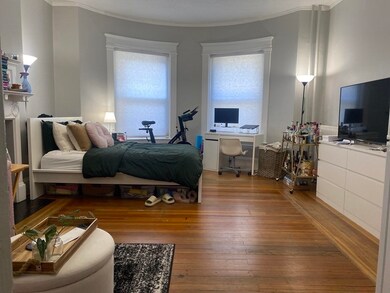 24 Peterborough St unit 3, Boston, MA 02215 - photo 2