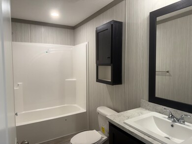 300 Forrest Ave unit 47, Springfield, IL 62702 - photo 5