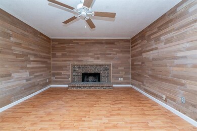 2204 Sequoia Ln, Bedford, TX 76021 - photo 4